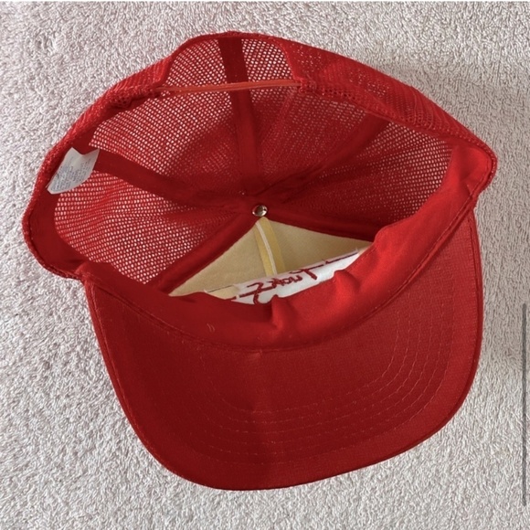 Vintage Red White Pucks Mesh Back Snap Back Trucker Hat - Picture 6 of 12